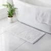 B&M Signature Microfibre Noodle Bath Mat - White -Home Discount Store 345486 signature bath mat white