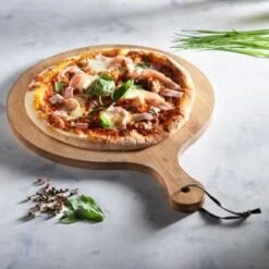 B&M Wooden Pizza Board -Home Discount Store 346842 wooden chop and serve board