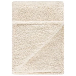 Simply Everyday Teddy Rolled Throw - Cream 5 Simply Everyday Teddy Rolled Throw - Cream - Image 3