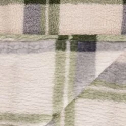 Simply Everyday Check Sherpa Throw - Green -Home Discount Store 388700 green check sherpa throw 4