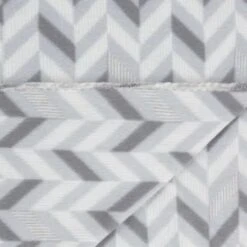 Simply Grey & Geo Print Polar Fleece Throw 2pk -Home Discount Store 395031 simply super soft throws 2pk grey geo 4